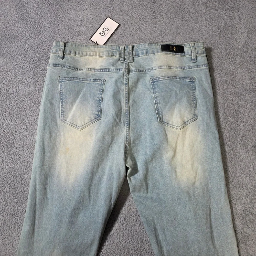 DNA Mens 40 Distressed Jeans Light Wash Blue Rhinestone Side Stripe Streetwear
